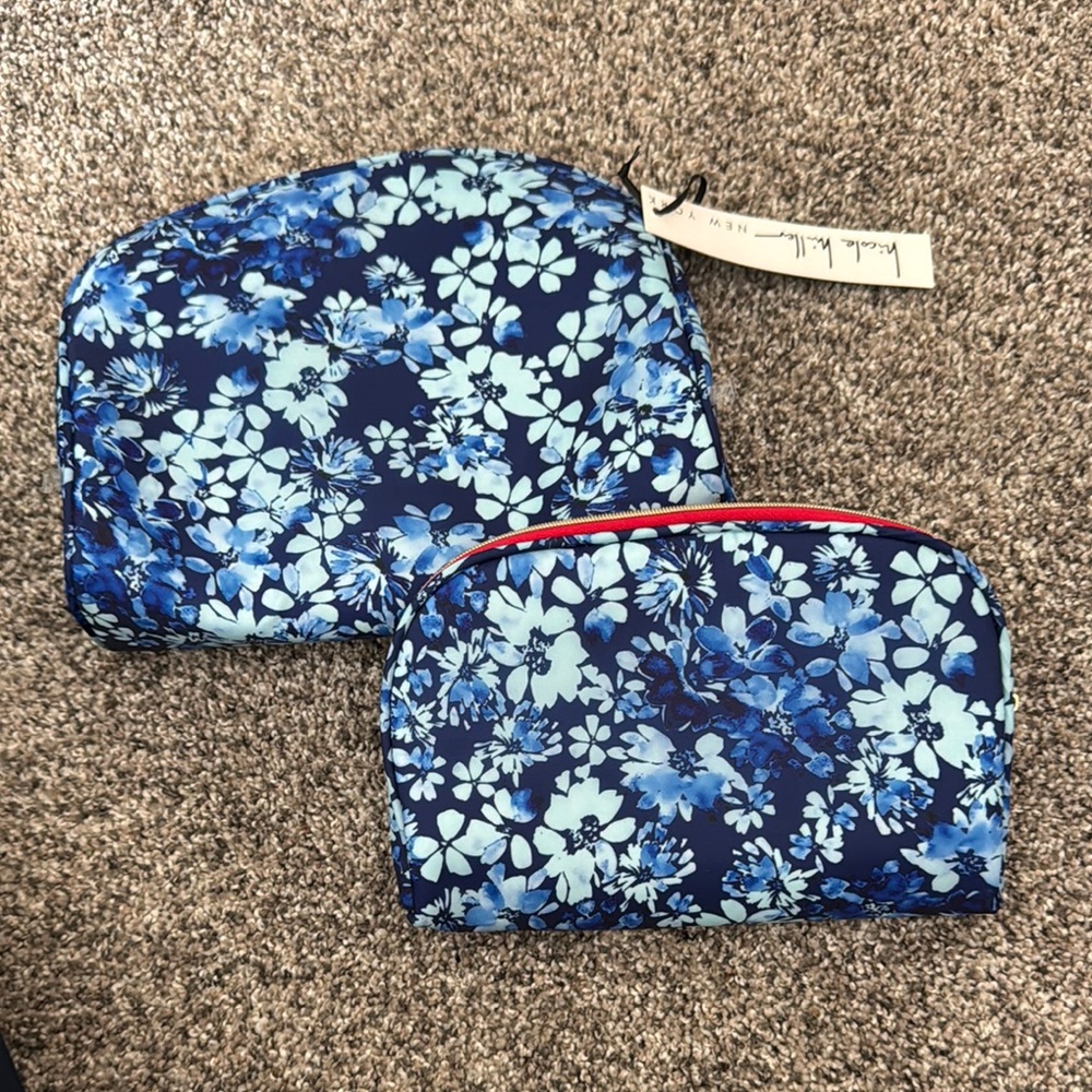 Floral Blue Cosmetic Bag Set